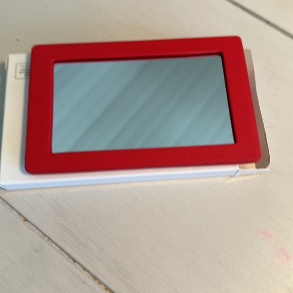 Dior red mirror - Picture 2 of 4